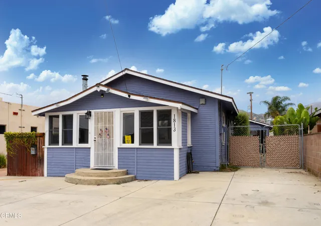 Photo 4 of Single family home for sale at 1813 Ocean Ave, Ventura, CA 93001 | MLS# V1-35695 | Listing updated on 2026-06-18