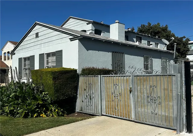 4th image of 3526 Farmdale, Los Angeles, CA 90016 | MLS# PW26073197