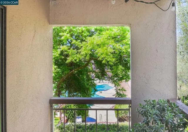 Homes for sale in Walnut Creek, CA | 360 N Civic Dr #204, Walnut Creek, CA 94596 | MLS# 41130379