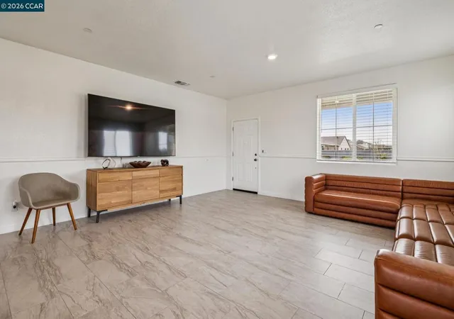 Photo 5 of Single family home for sale at 4748 Beacon Way, Rio Vista, CA 94571 | MLS# 41130389 | Listing updated on 2026-07-14