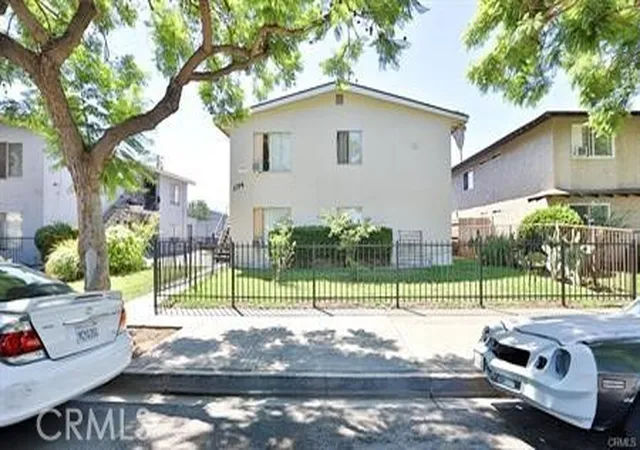 Photo 3 of House for sale at 1714 Evergreen St, Santa Ana, CA 92707 | MLS# PW26076953 | Listing updated on 2026-09-19