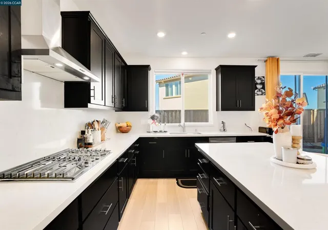 5th image of 812 Hardcastle Rd, Oakley, CA 94561 | MLS# 41130424