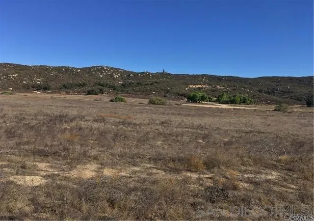 2nd image of 44715 E Benton Rd, Hemet, CA 92544 | MLS# 260008469SD