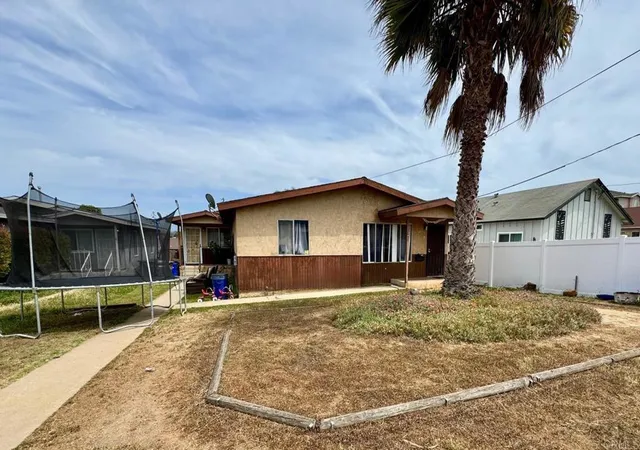 Homes for sale in Imperial Beach, CA | 919 Georgia St, Imperial Beach, CA 91932 | MLS# PTP2602683