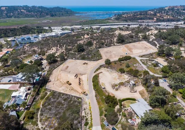 Photo 4 of Land for sale at 4 Via Del Mar, San Diego, CA 92130 | MLS# 260008477SD | Listing updated on 2026-05-20