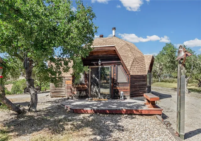 Homes for sale in Bradley, CA | 61446 Vista, Bradley, CA 93426 | MLS# NS26076744