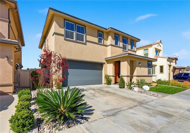 Homes for sale in Saugus, CA | 18106 Meridian, Saugus, CA 91350 | MLS# SR26071058