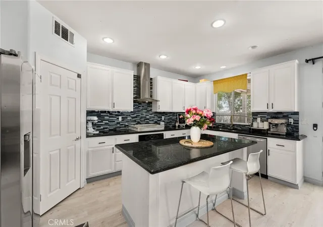 Homes for sale in Victorville, CA | 13607 Mayflower St, Victorville, CA 92392 | MLS# IG26077294