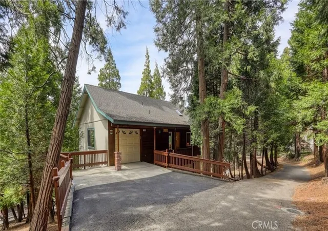 Homes for sale in Lake Arrowhead, CA | 196 B, Lake Arrowhead, CA 92352 | MLS# IV26072365