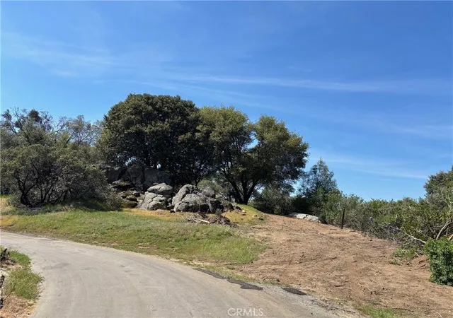 1st image of 0 Valley View, Mariposa, CA 95338 | MLS# MP26076156