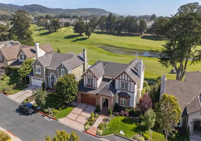 Homes for sale in Half Moon Bay, CA | 107 Carnoustie Dr, Half Moon Bay, CA 94019 | MLS# ML82041369
