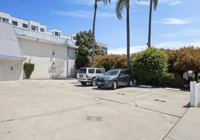 Homes for sale in Chula Vista, CA | 471 Fourth Avenue, Chula Vista, CA 91910 | Houzeo