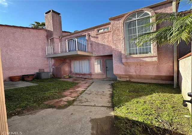 4th image of 165 Racquet Club Expy, Compton, CA 90220 | MLS# PW26076460