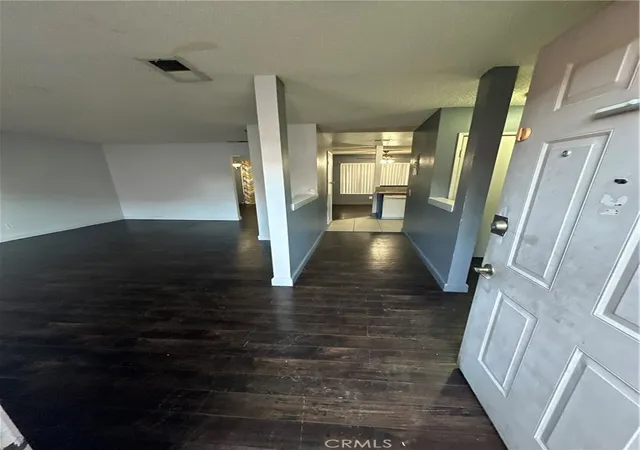 5th image of 165 Racquet Club Expy, Compton, CA 90220 | MLS# PW26076460