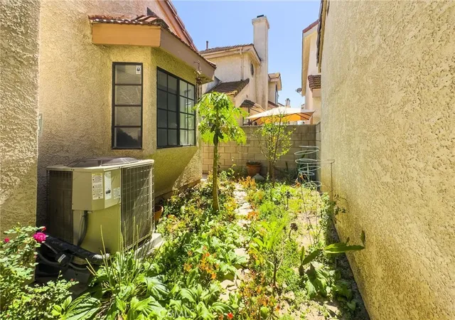 Homes for sale in La Puente, CA | 544 N Orange #B, La Puente, CA 91744 | MLS# DW26077274