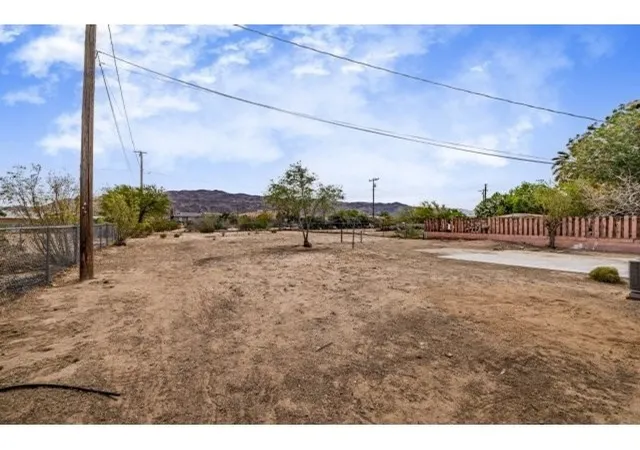 Homes for sale in 29 Palms, CA | 73355 Sun Valley Dr, 29 Palms, CA 92277 | MLS# PW26077561