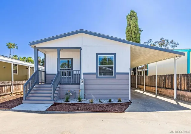 3rd image of 1315 Pepper Dr, El Cajon, CA 92021 | MLS# 260008533SD