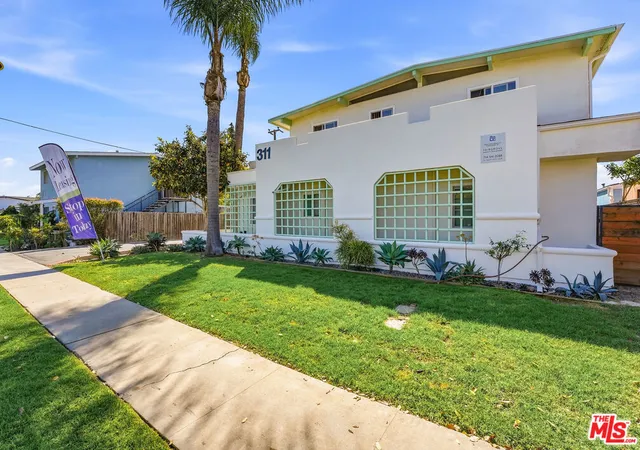 2nd image of 311 W Wilson St, Costa Mesa, CA 92627 | MLS# 26700699