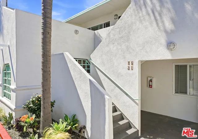 4th image of 311 W Wilson St, Costa Mesa, CA 92627 | MLS# 26700699