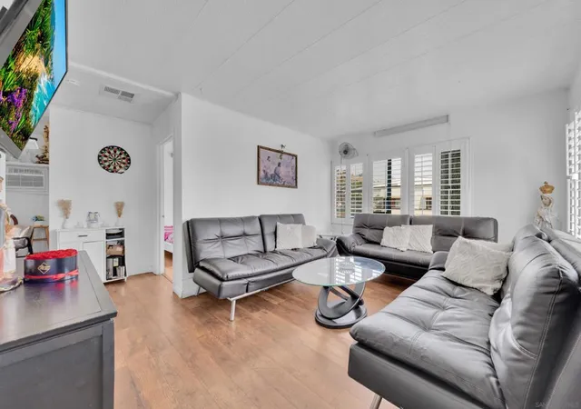 4th image of 400 Greenfield Dr #SPC 101, El Cajon, CA 92021 | MLS# 260008543SD