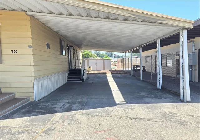 3rd image of 840 E Foothill Blvd E #38, Azusa, CA 91702 | MLS# CV26077064