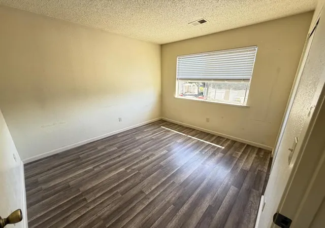 2nd image of 1791 Cherokee Dr, Salinas, CA 93906