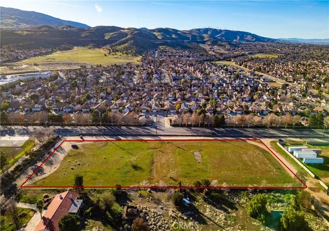 Photo 4 of Land for sale at 0 30th, Palmdale, CA 93551 | MLS# SR26077721 | Listing updated on 2026-04-10