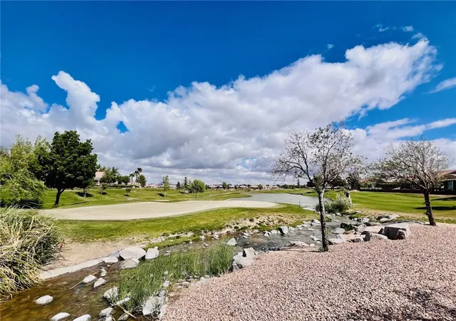 38th image of 10485 Nobleton Rd, Apple Valley, CA 92308 | MLS# HD26077021