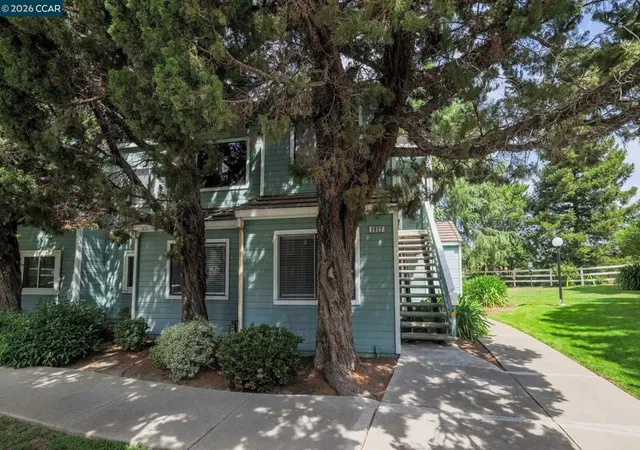1st image of 2922 Winding Ln, Antioch, CA 94531 | MLS# 41130539