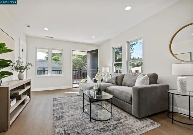 Photo 3 of Sale Pending at 2027 Castro St, Martinez, CA 94553 | MLS# 41130546 | Listing updated on 2026-10-02