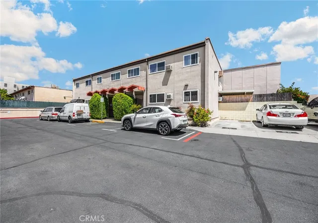 28th image of 7135 Coldwater Canyon #14, North Hollywood, CA 91605 | MLS# PW26077762