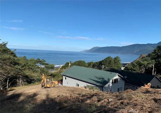 5th image of 53 Redcrest Ct, Shelter Cove, CA 95589 | MLS# SR26074294