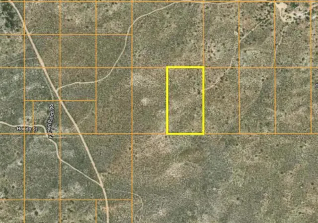 4th image of 101 Hondo St, Pioneertown, CA 92268 | MLS# 219146209PS