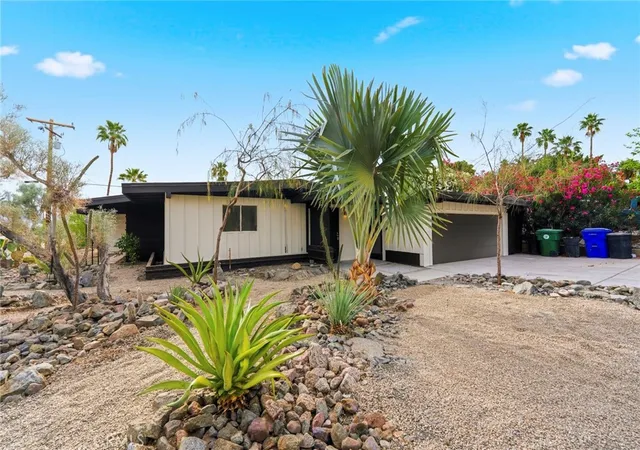 Photo 3 of Single family home for sale at 37472 Melrose, Cathedral City, CA 92234 | MLS# RS26077869 | Listing updated on 2026-09-26