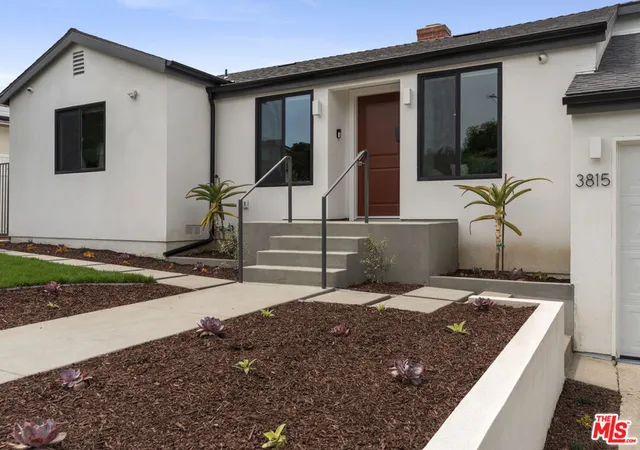 Homes for sale in Los Angeles, CA | 3815 S Cochran Ave, Los Angeles, CA 90008 | MLS# 26702699