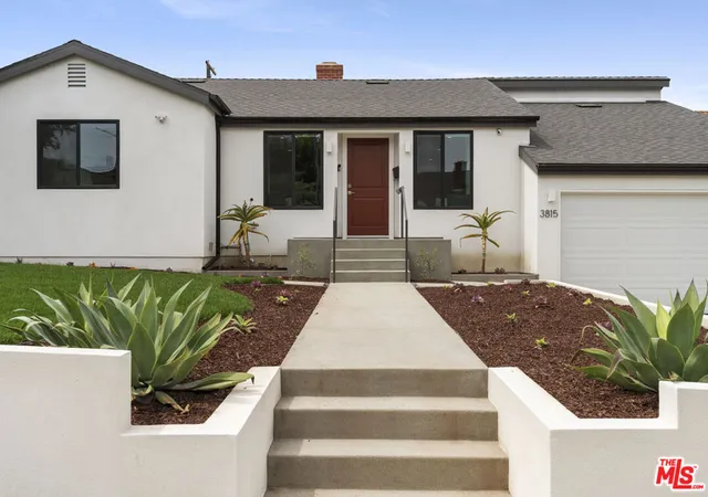 Homes for sale in Los Angeles, CA | 3815 S Cochran Ave, Los Angeles, CA 90008 | MLS# 26702699