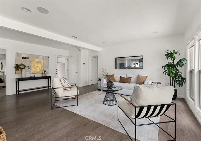 18th image of 15809 Kingsbury St, Granada Hills, CA 91344 | MLS# DW26078027