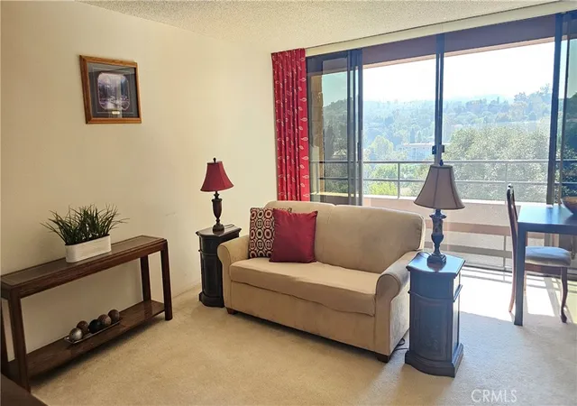 Homes for sale in Laguna Woods, CA | 24055 Paseo Del Lago #612, Laguna Woods, CA 92637 | MLS# OC26078089