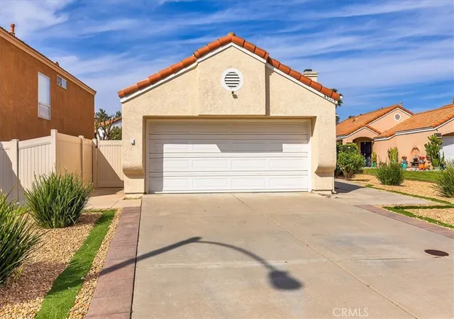 Photo 2 of Single family home for sale at 43115 Corte Landeros, Temecula, CA 92592 | MLS# SW26077533 | Listing updated on 2026-09-25