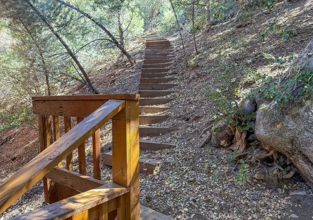 Homes for sale in Pine Mountain Club, CA | 1812 Poplar, Pine Mountain Club, CA 93222 | MLS# SR26076697