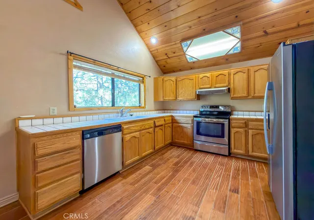 Homes for sale in Pine Mountain Club, CA | 1812 Poplar, Pine Mountain Club, CA 93222 | MLS# SR26076697