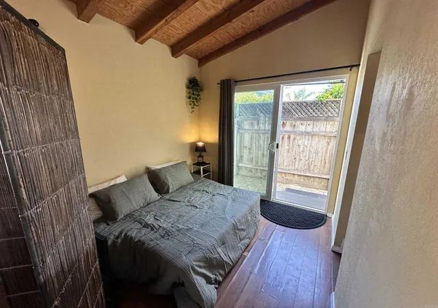 Homes for sale in Encinitas, CA | 523 N Vulcan Ave, Encinitas, CA 92024 | MLS# NDP2603489