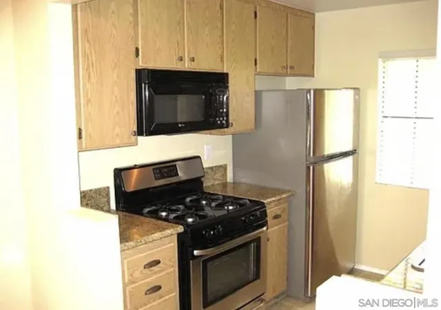 2nd image of 10353 Azuaga St #106, San Diego, CA 92129 | MLS# 260008592SD
