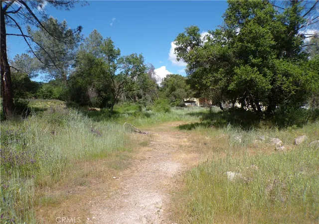 Homes for sale in Clearlake, CA | 14304 Redbud, Clearlake, CA 95422 | MLS# LC26078187