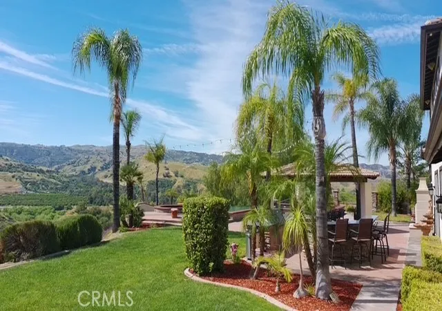 5th image of 2132 Horse Trail Dr, Redlands, CA 92373 | MLS# IG26075411