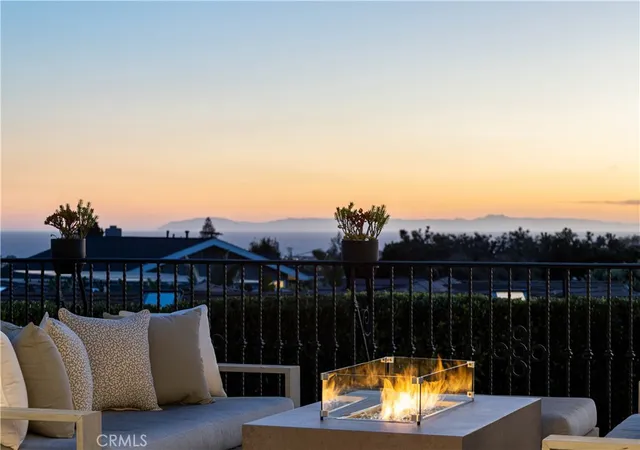 Photo 1 of Single family home for sale at 420 De Sola Ter, Corona Del Mar, CA 92625 | MLS# NP26077079 | Listing updated on 2026-10-06