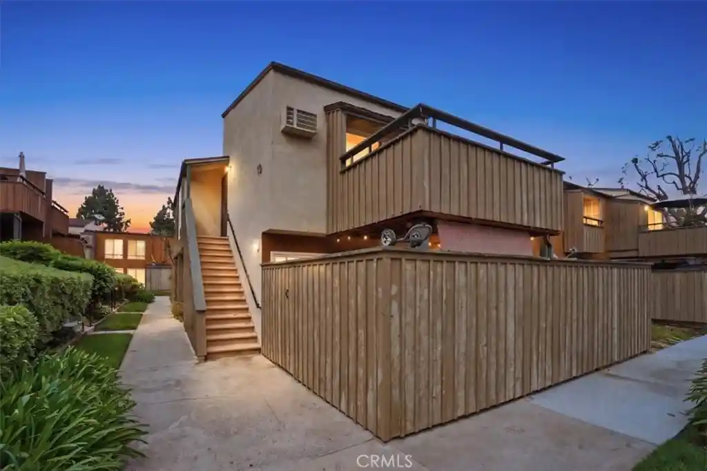 Photo 1 of Condo for sale at 1001 W Stevens Ave #237, Santa Ana, CA 92707 | MLS# PW26078009 | Listing updated on 2026-10-28