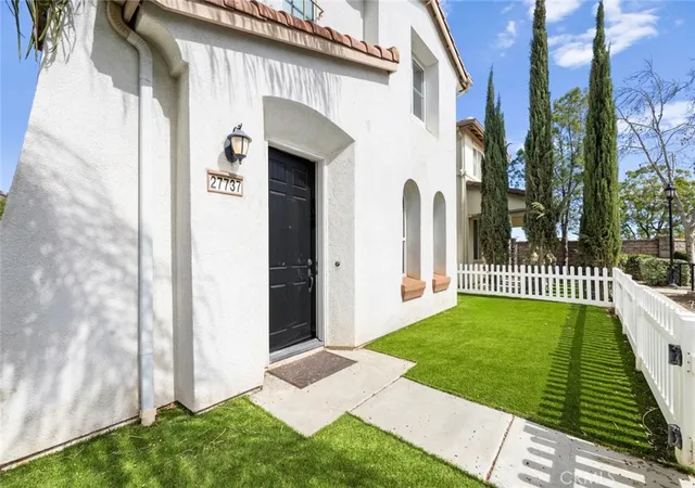 Homes for sale in Murrieta, CA | 27737 Bluebell Ct, Murrieta, CA 92562 | MLS# SW26078063
