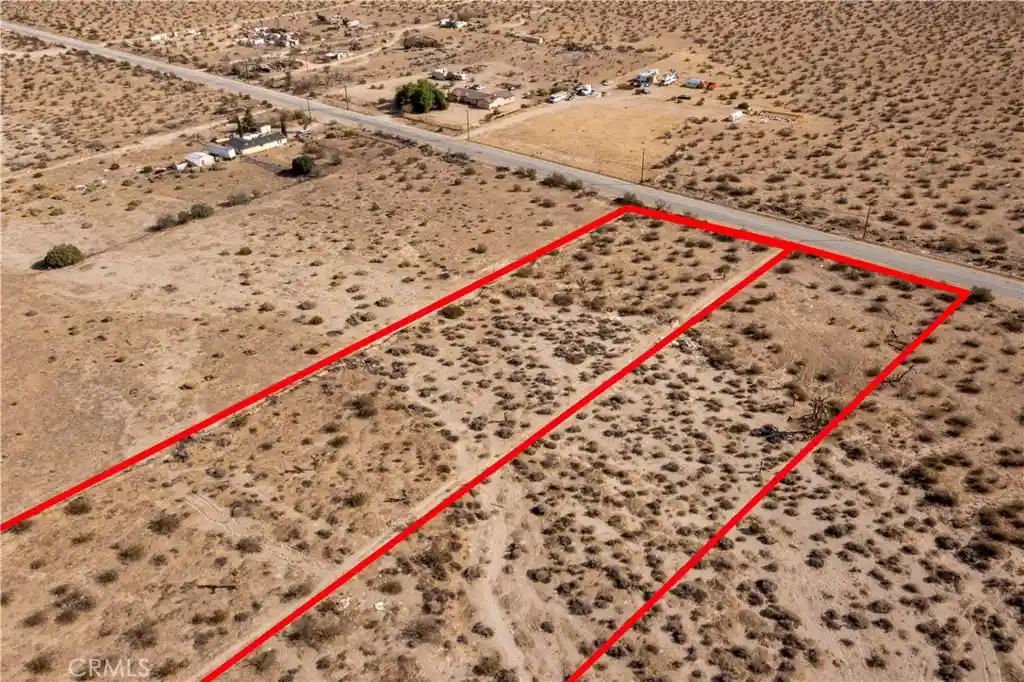 Land for sale at 165 E Ave S8, Palmdale, CA 93591 | MLS# SR26078487