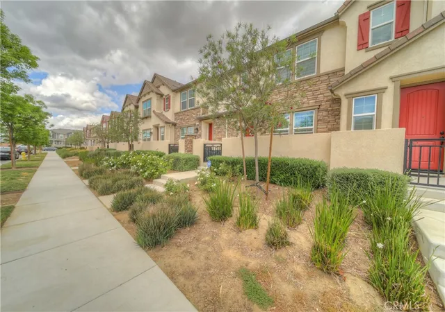 3rd image of 3981 E Huntington, Ontario, CA 91761 | MLS# TR26078361